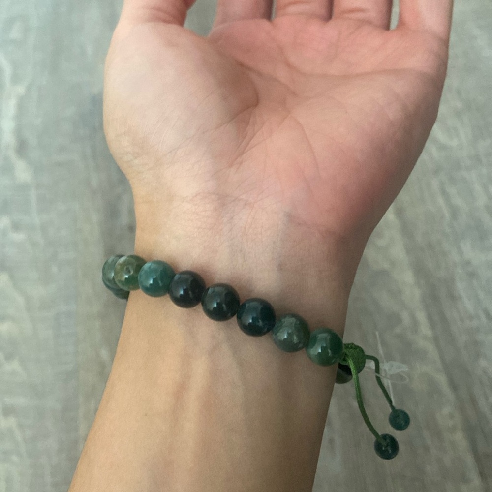 Natural moss agate